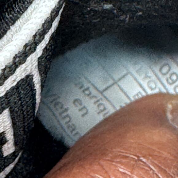 UGG Australia Fluff Yeah Slide Slippers Toddler 6 Black Sheepskin Elastic‎ Strap - Picture 7 of 8